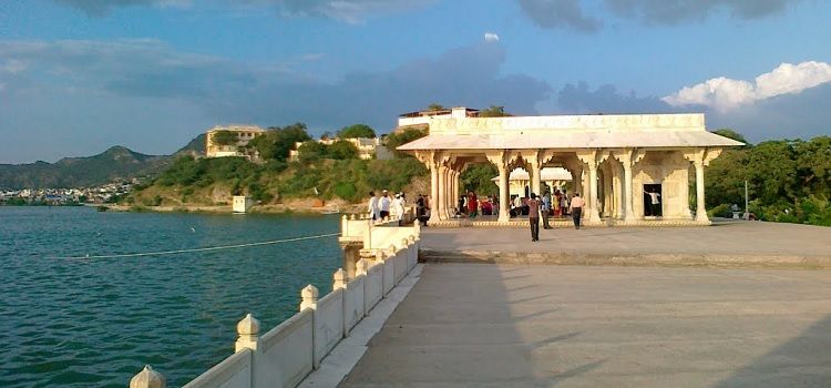 Ana-Sagar-Lake